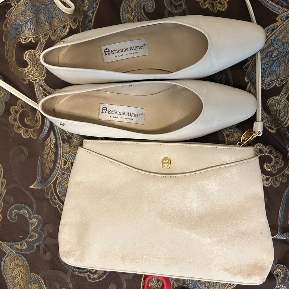 Etienne Aigner- cream heels - 8M